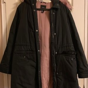 Faux Fur Trim Parka in Black